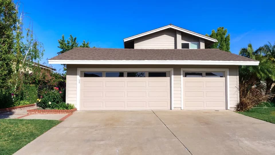 Cedar Trace Townhome image 3